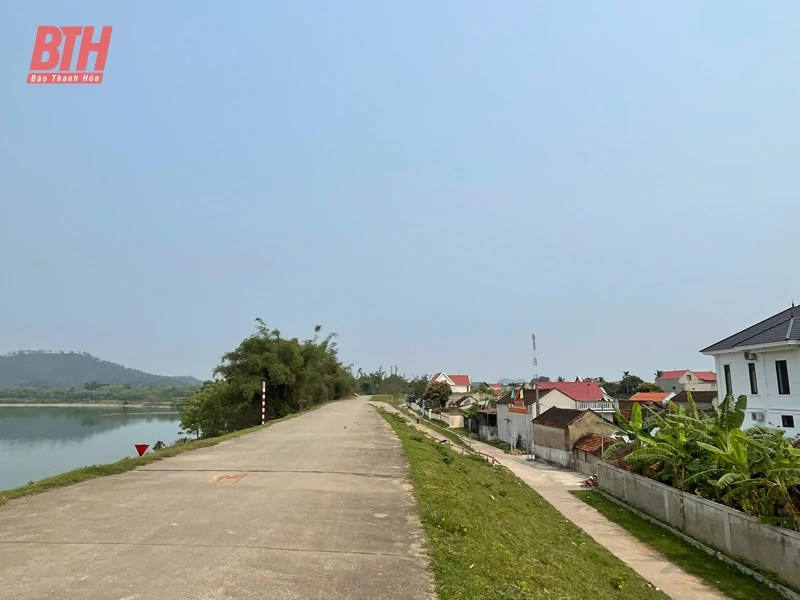 Sớm đầu tư xử lý khẩn cấp tình trạng hư hỏng kè Phú Văn