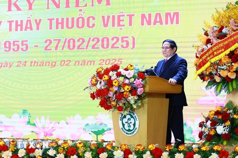 Khẩn trương đề xuất nâng mức phụ cấp ưu đãi nghề đối với viên chức y tế