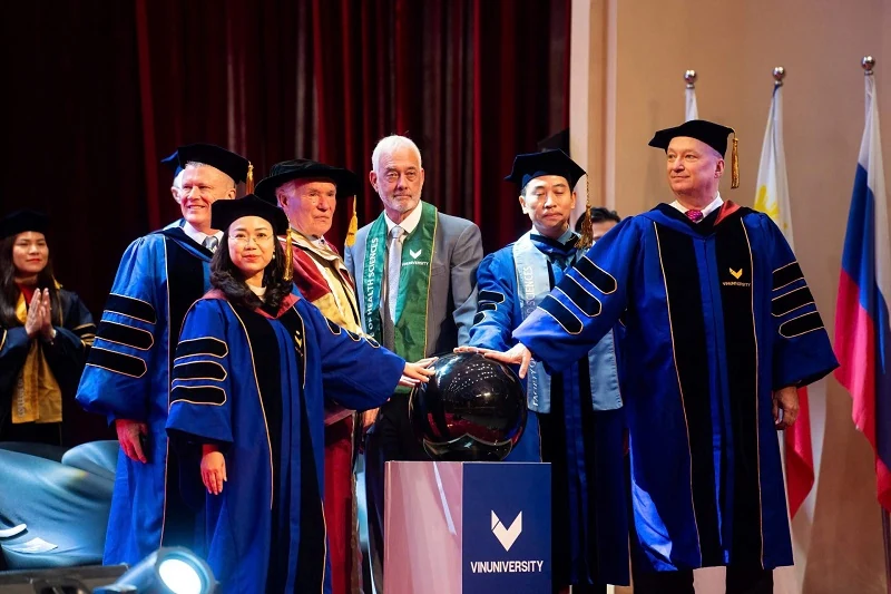 VinUni đặt mục tiêu vào TOP 100 đại học hàng đầu thế giới – Mời tuyển 500 nhà khoa học toàn cầu