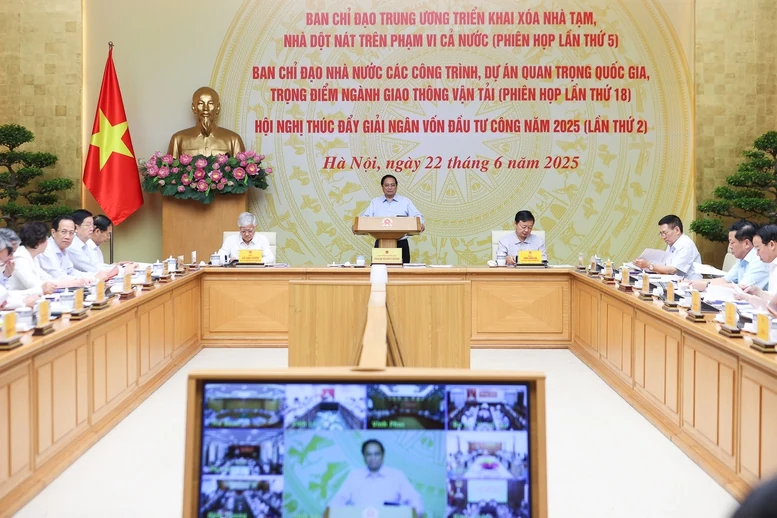 Thủ tướng chủ trì hội nghị 3 trong 1 về nhiều nội dung quan trọng