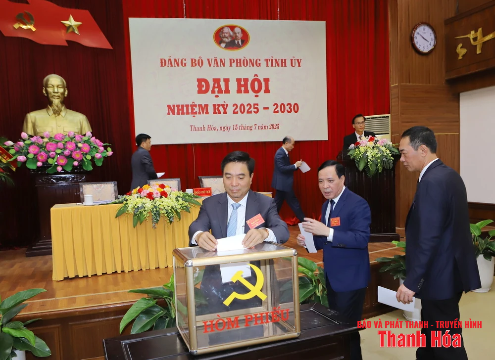 Đảng bộ Văn phòng Tỉnh ủy nhiệm kỳ 2025-2030: Tuyệt đối trung thành, đoàn kết, sáng tạo, tận tụy, chu đáo, giữ vững nguyên tắc