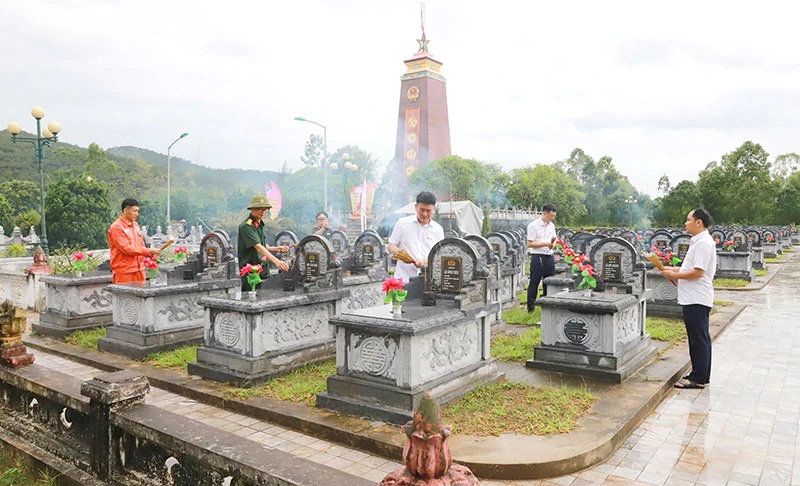 Công ty Nhiệt điện Nghi Sơn tri ân, tặng quà nhân Ngày Thương binh - Liệt sĩ