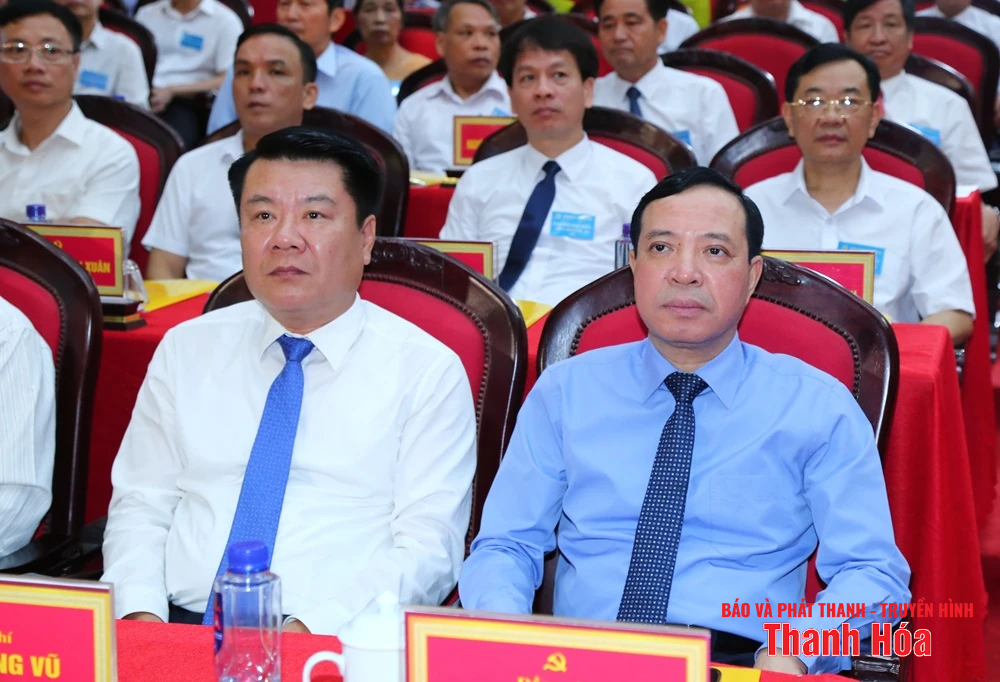 Phó Bí thư Thường trực Tỉnh ủy Lại Thế Nguyên dự Đại hội đại biểu Đảng bộ xã Thường Xuân