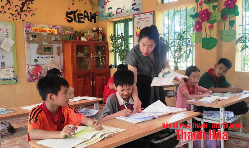 Vượt Mã giang đi tìm chữ