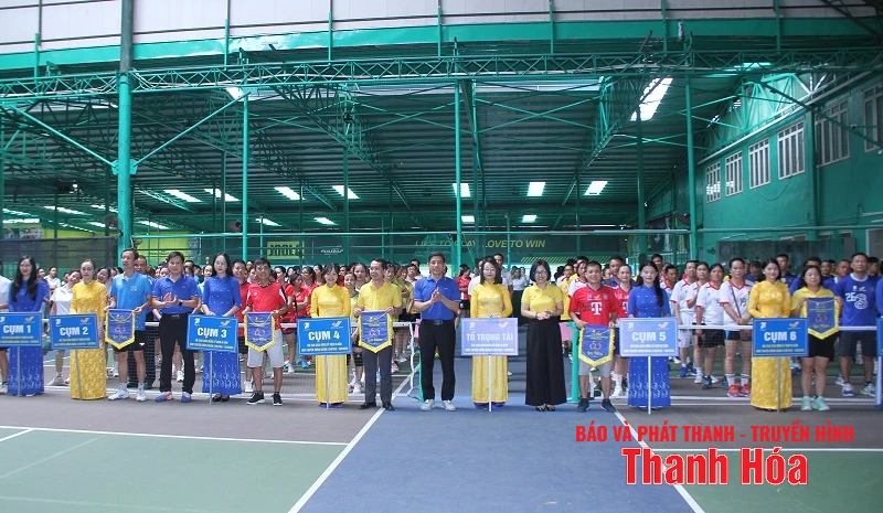 Hội thao chào mừng kỷ niệm 80 năm Ngày truyền thống Ngành Bưu điện