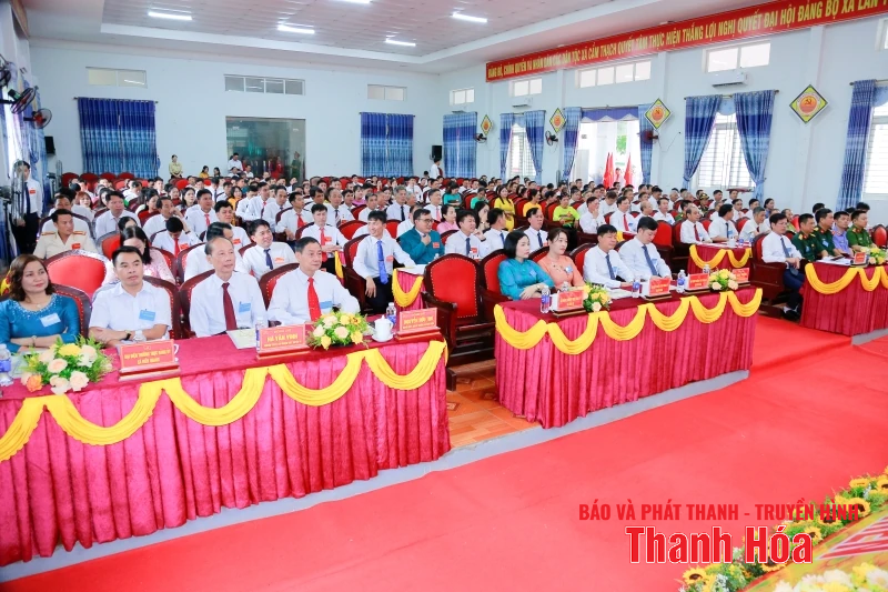 Xây dựng xã Cẩm Thạch phát triển nhanh, bền vững