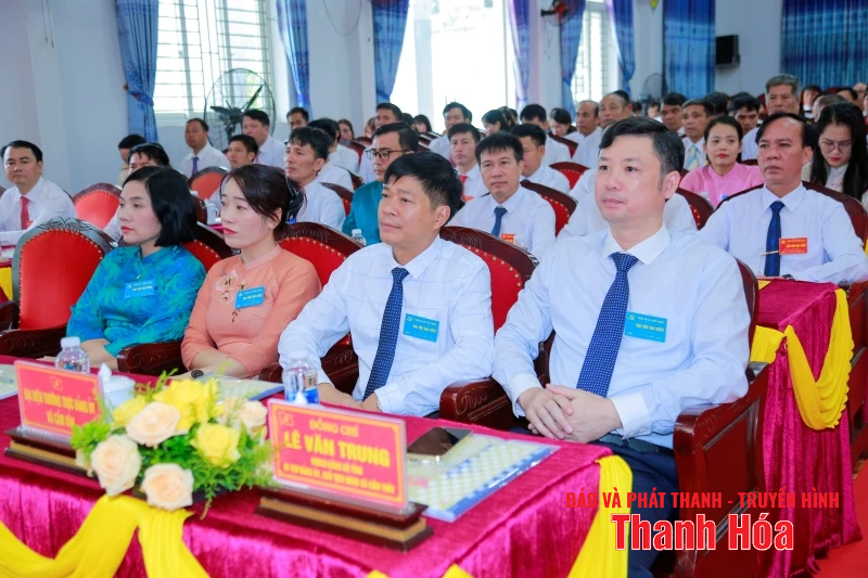 Xây dựng xã Cẩm Thạch phát triển nhanh, bền vững