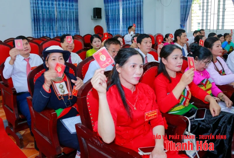 Xây dựng xã Cẩm Thạch phát triển nhanh, bền vững