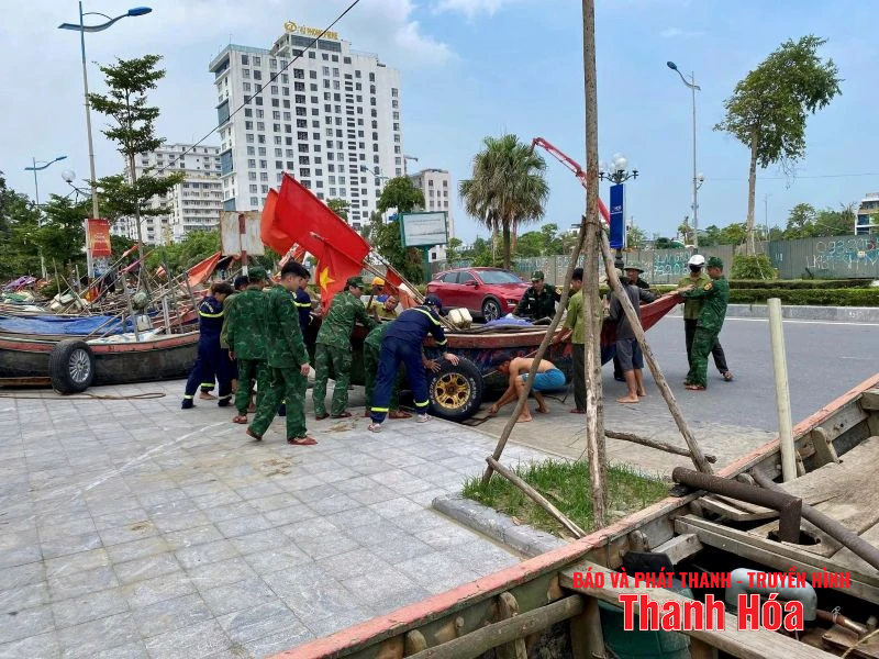 100% tàu thuyền của ngư dân Sầm Sơn đã vào nơi tránh trú an toàn
