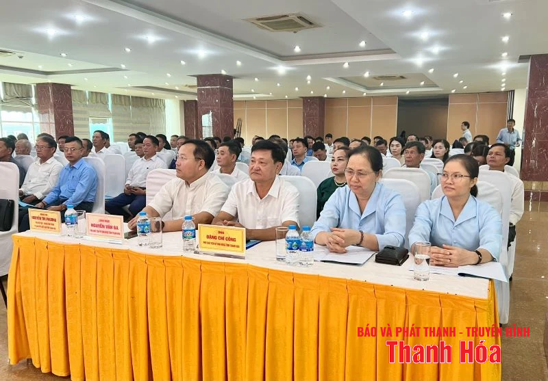 Trang bị kiến thức về tôn giáo cho cán bộ cấp cơ sở
