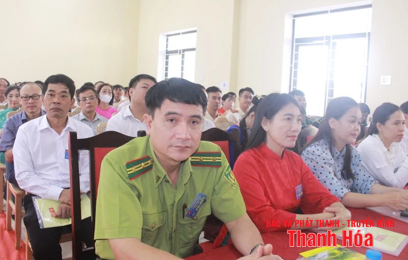 Phó Chủ tịch Thường trực HĐND tỉnh Lê Tiến Lam dự Đại hội Đại biểu Đảng bộ xã Trung Lý