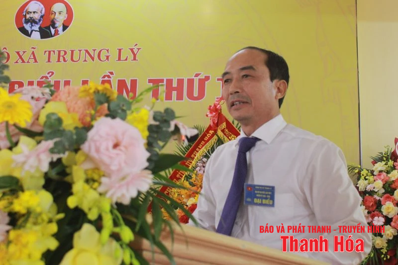 Phó Chủ tịch Thường trực HĐND tỉnh Lê Tiến Lam dự Đại hội Đại biểu Đảng bộ xã Trung Lý