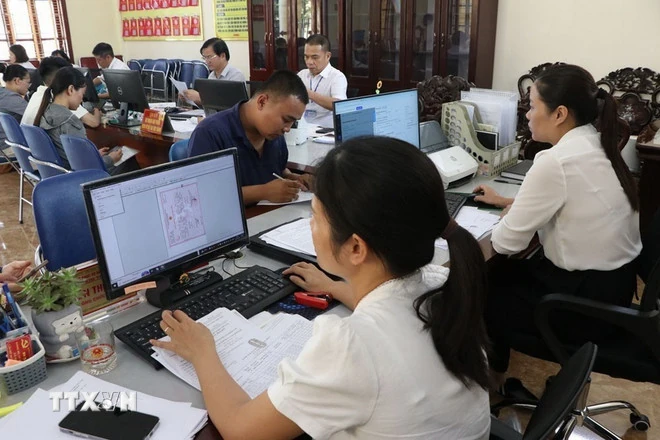 Bảo đảm cắt giảm, đơn giản hóa thủ tục hành chính, điều kiện kinh doanh