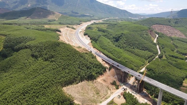 Thông tuyến cao tốc từ Hà Nội đến Đà Nẵng vào ngày mai (19/8)