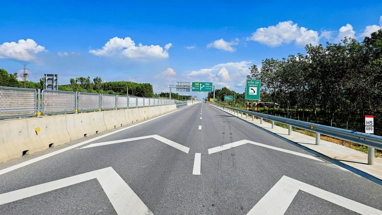 Thông tuyến cao tốc từ Hà Nội đến Đà Nẵng vào ngày mai (19/8)