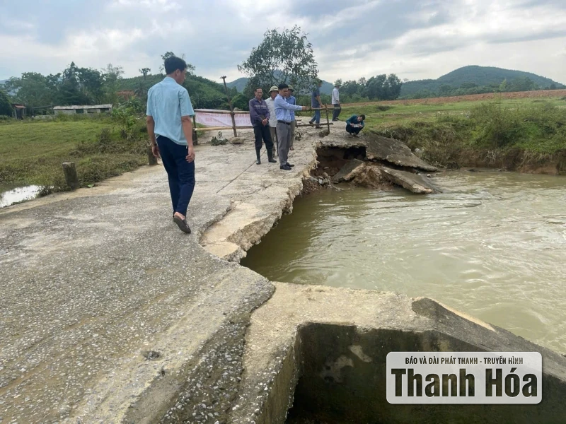 Xuất hiện sự cố tại tràn Cầu Hồ, xã Mậu Lâm