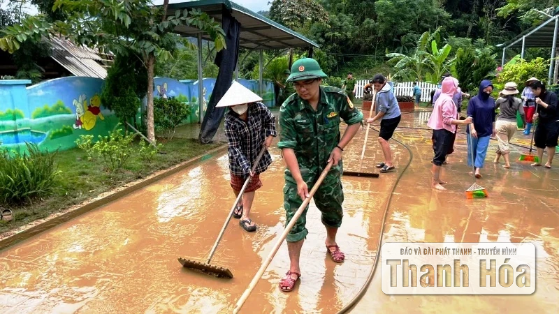 Khẩn trương khắc phục hậu quả mưa lũ, chuẩn bị cho năm học mới