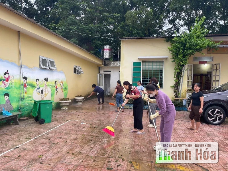 Khẩn trương khắc phục hậu quả mưa lũ, chuẩn bị cho năm học mới