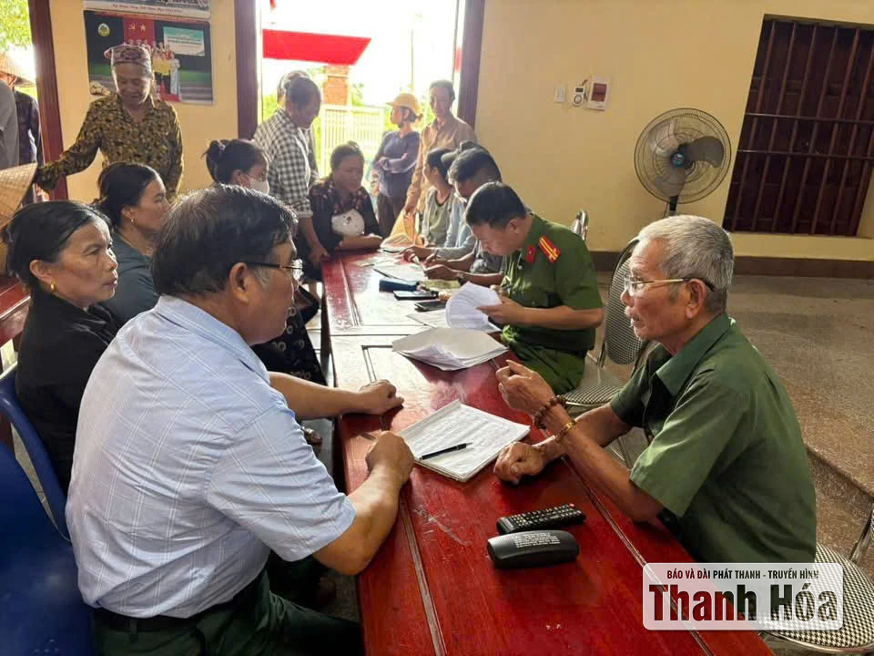 Phường Bỉm Sơn trao quà Tết Độc lập cho trên 45,6 nghìn người dân
