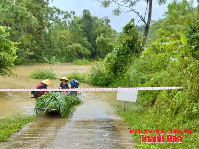 [Cập nhật] - Ngập lụt, chia cắt cục bộ; bước đầu ghi nhận nhiều thiệt hại về nhà cửa, hoa màu