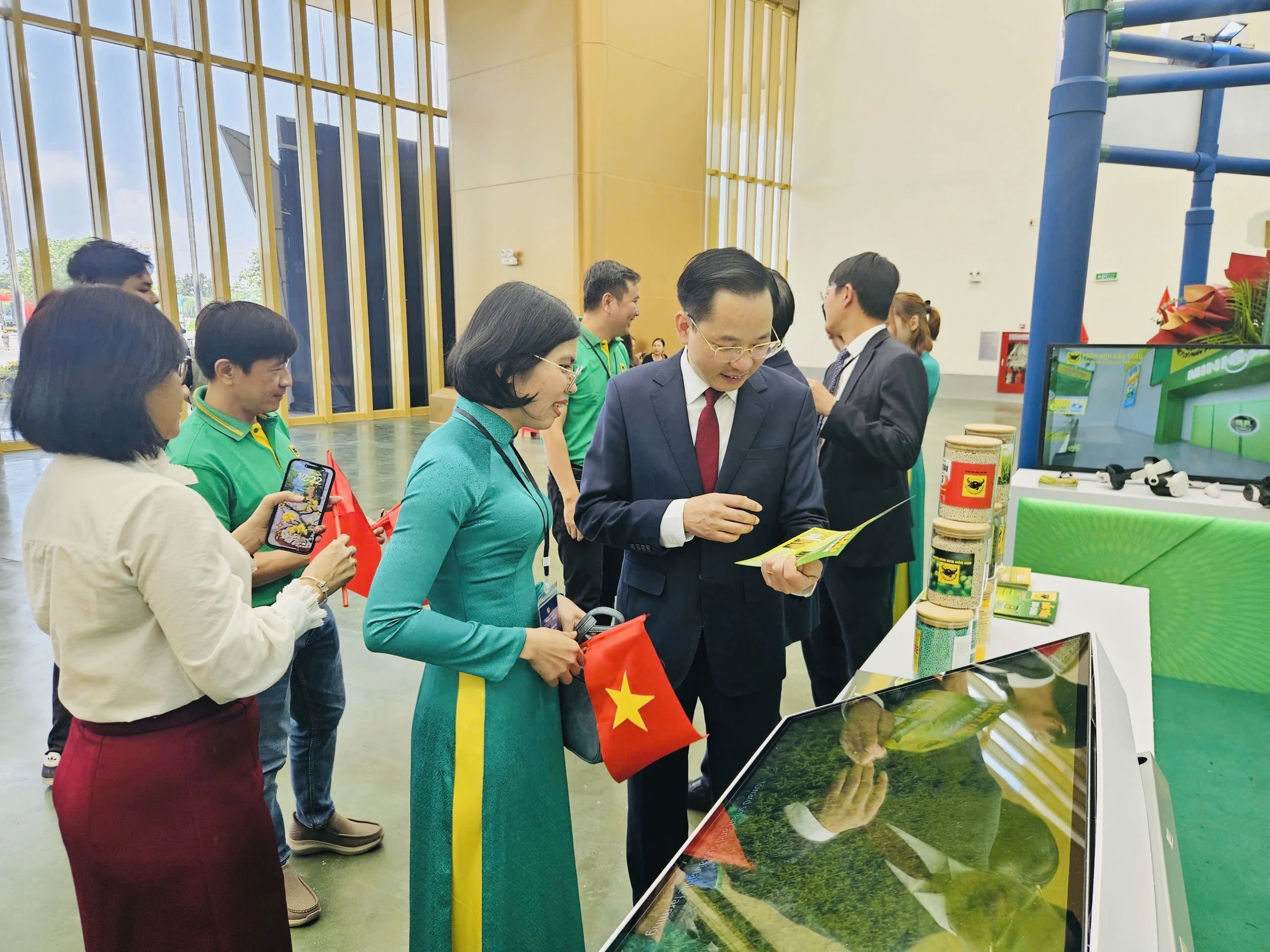Phân bón Bình Điền: Khẳng định vị thế thương hiệu quốc gia với tầm nhìn “Xanh hóa - Số hóa” tại Triển lãm 80 năm thành tựu đất nước