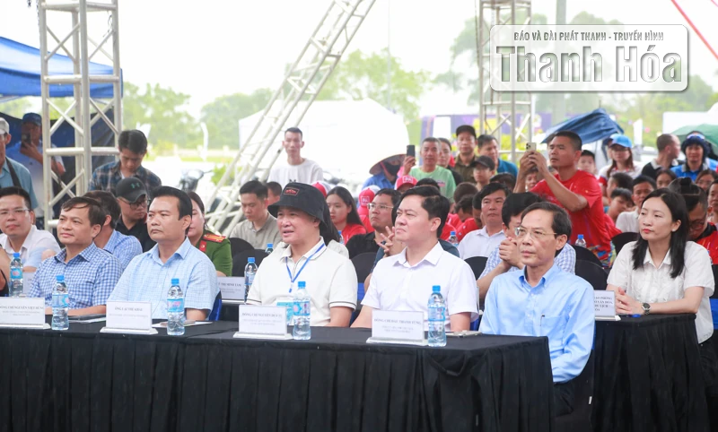 Khai mạc Giải đua ô tô Gymkhana Vô địch Quốc gia