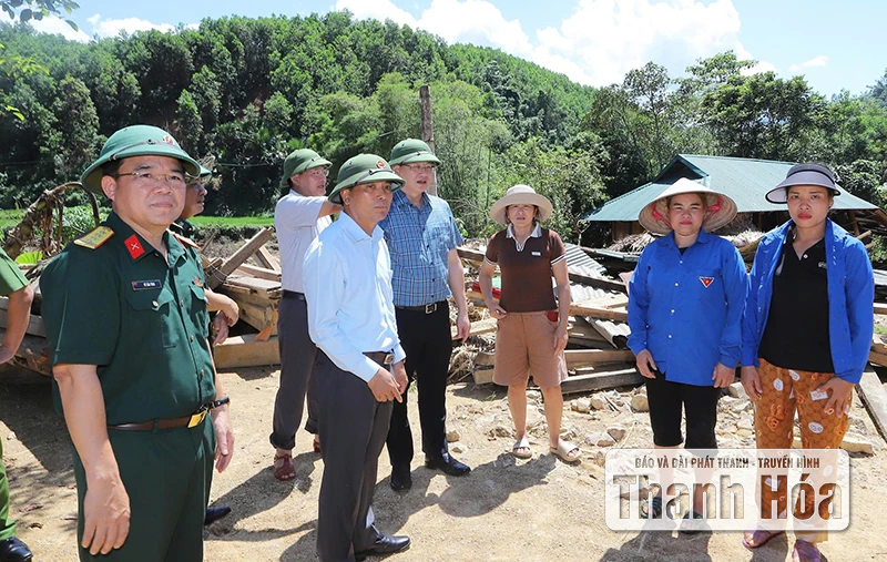 Bí thư Tỉnh ủy Nguyễn Doãn Anh kiểm tra công tác khắc phục hậu quả bão lũ và chuẩn bị năm học mới tại 2 xã Yên Nhân, Bát Mọt