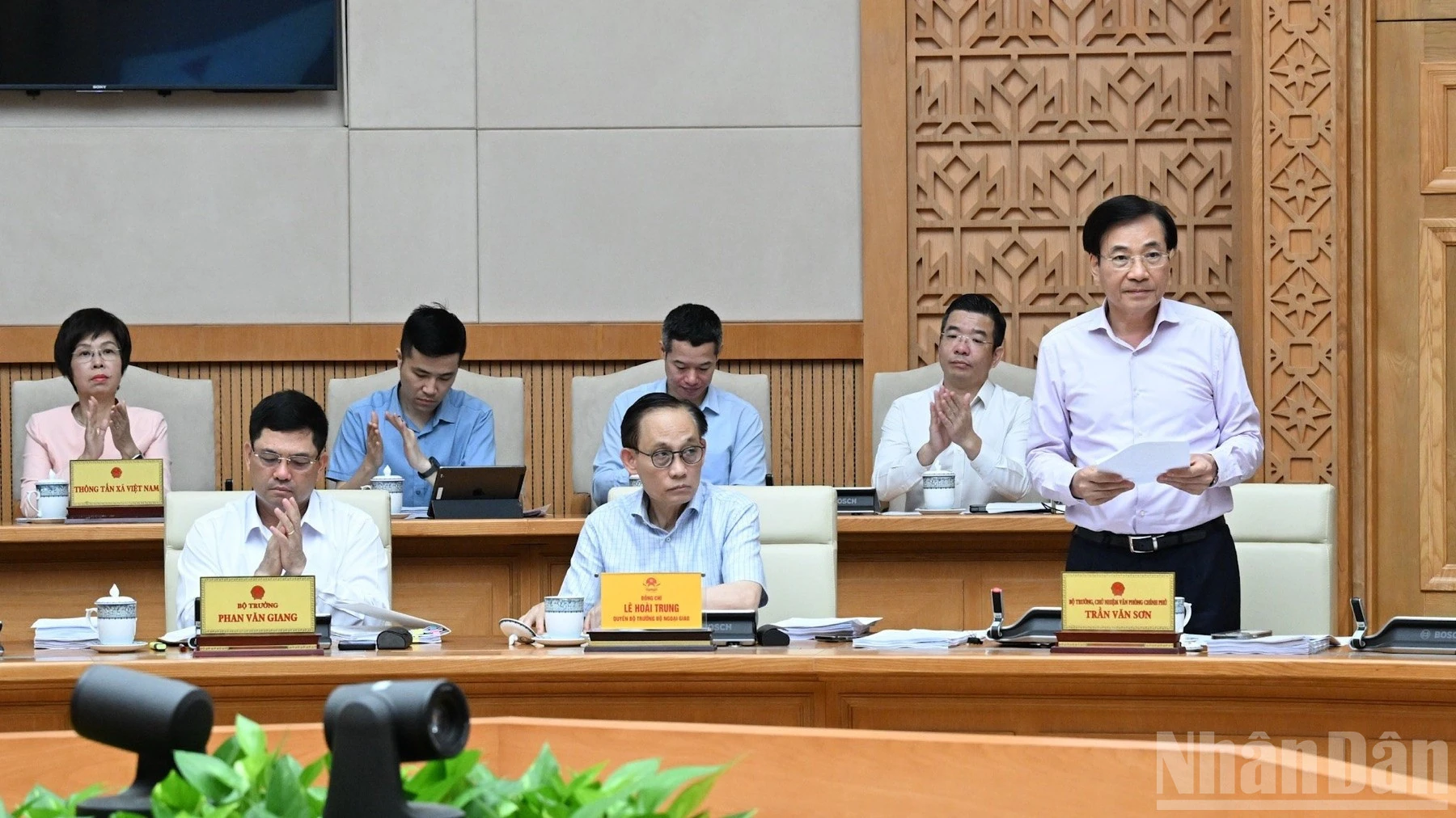 Thủ tướng Phạm Minh Chính chủ trì phiên họp Chính phủ thường kỳ tháng 8