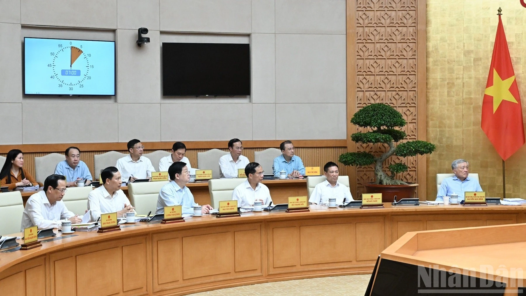 Thủ tướng Phạm Minh Chính chủ trì phiên họp Chính phủ thường kỳ tháng 8
