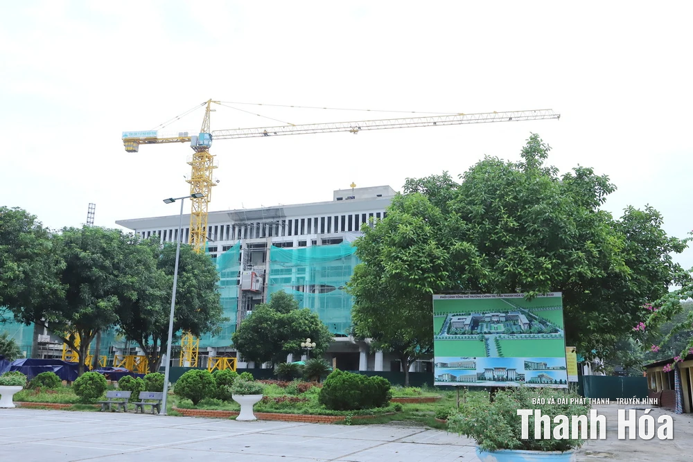 Bí thư Tỉnh ủy Nguyễn Doãn Anh thăm và làm việc với Trường Chính trị Thanh Hóa