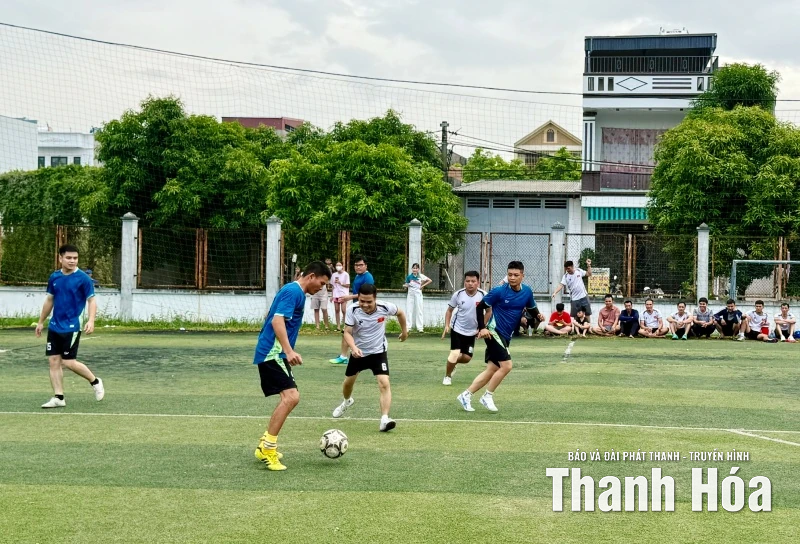 Sôi nổi giải thể thao trong công nhân lao động Công ty TNHH Giầy Rollsport Việt Nam