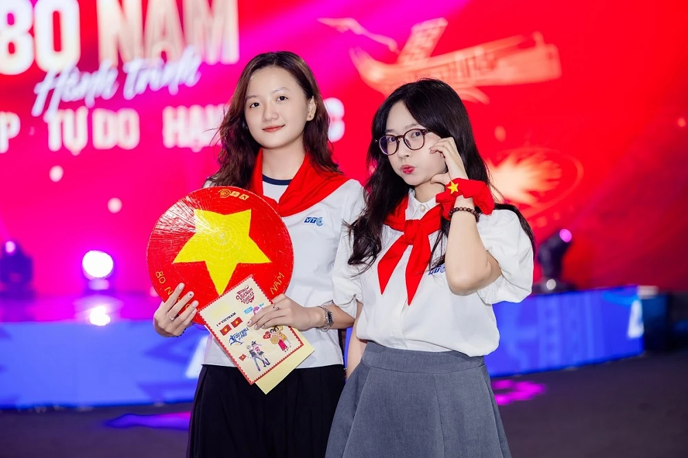 Chỉ còn 5 ngày để khám phá triển lãm lớn nhất lịch sử với những trải nghiệm có 1-0-2
