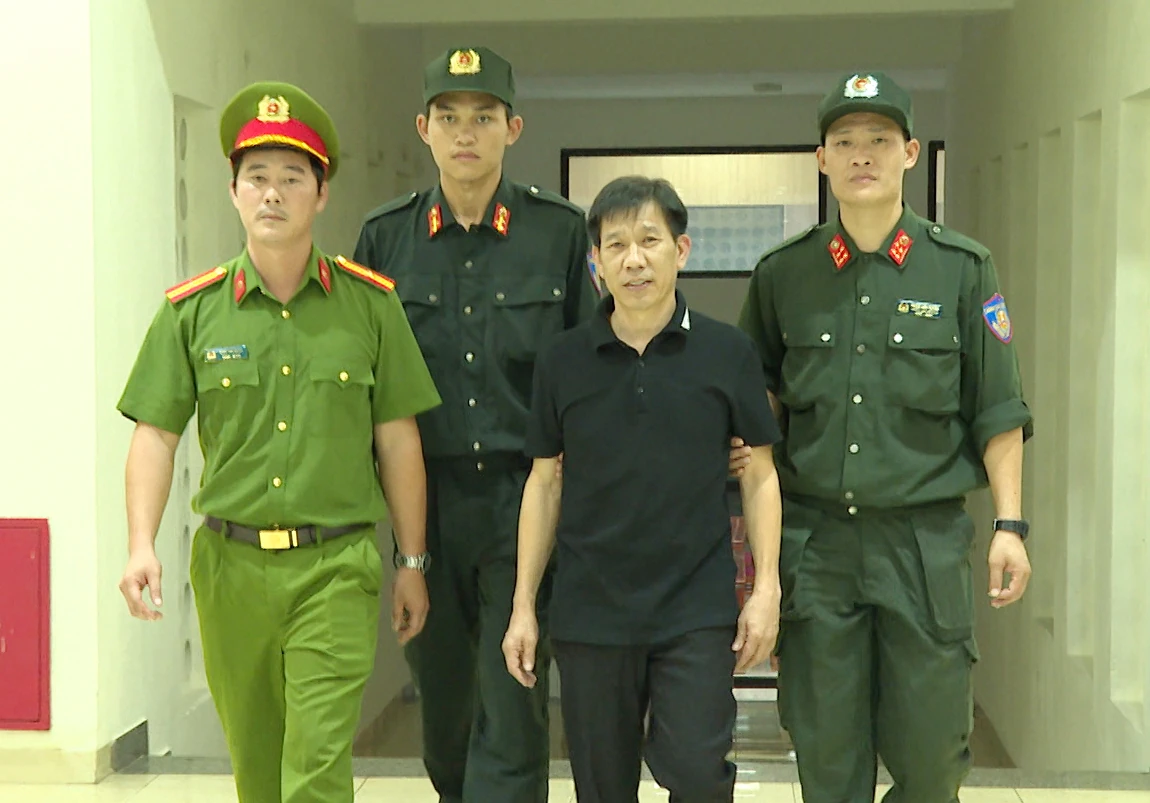 Công an Thanh Hóa trốc tận “gốc rễ” băng nhóm Vi “Ngộ”: Bản lĩnh, trí tuệ và quyết tâm không khoan nhượng trước tội phạm có tổ chức