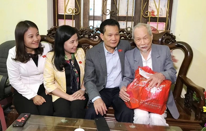 Đoàn đại biểu Quốc hội tỉnh tiếp xúc cử tri tại 2 huyện Như Thanh và Nông Cống