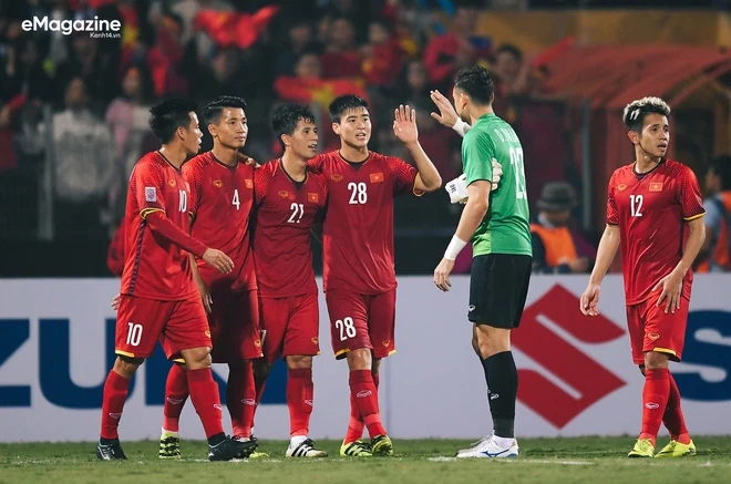 Tinh thần URI và một thế hệ ngẩng đầu