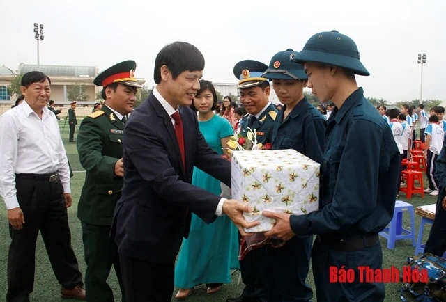 Những hình ảnh ấn tượng trong ngày hội tòng quân tại Thanh Hóa