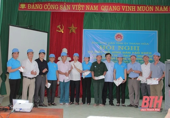 Ra mắt mô hình “Dân vận khéo trong vận động nhân dân xây dựng chợ đảm bảo vệ sinh an toàn thực phẩm”