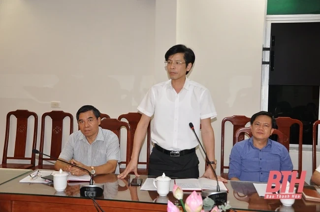 Giao ban công tác báo chí, xuất bản tháng 6