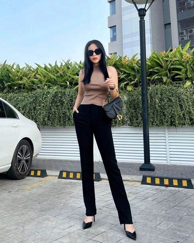 Phong cách bánh bèo phủ sóng street style của dàn sao Việt