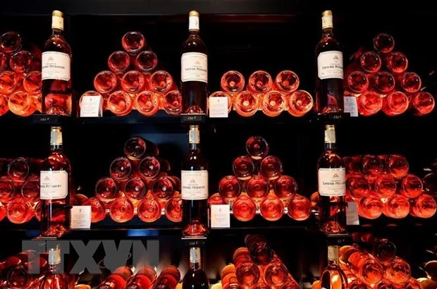 EU lấy làm tiếc về việc Mỹ áp thuế mới các sản phẩm của Đức và Pháp