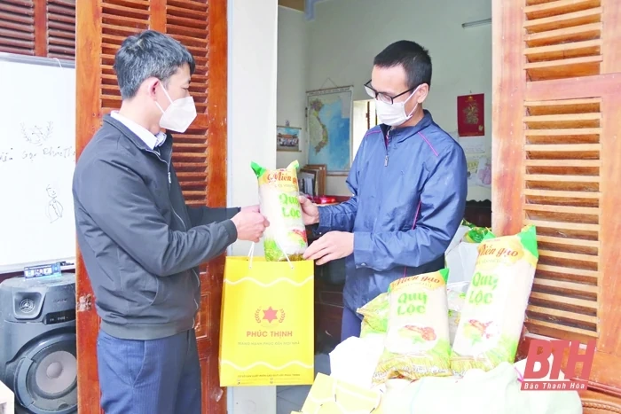 Khởi nghiệp trên quê hương