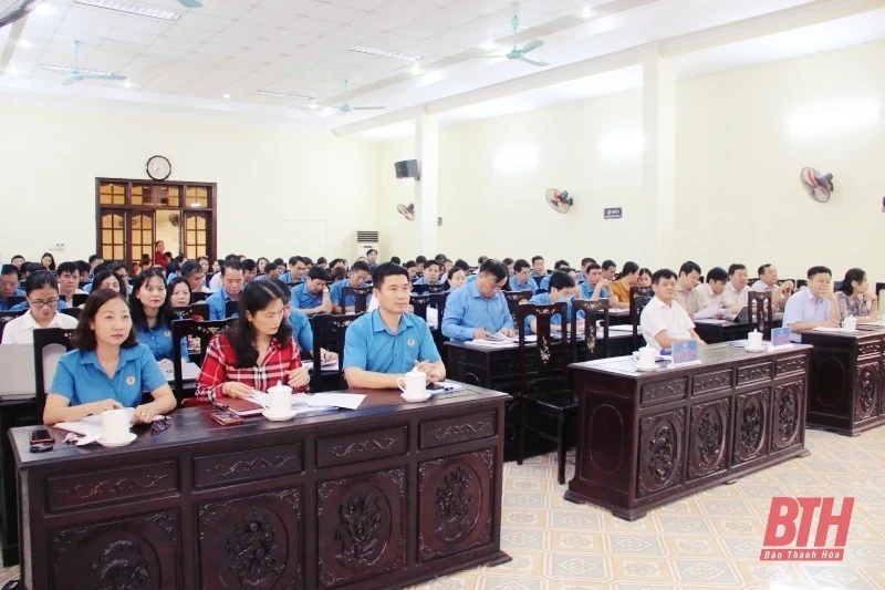 Triển khai kế hoạch và hướng dẫn công tác nhân sự đại hội công đoàn các cấp nhiệm kỳ 2023-2028