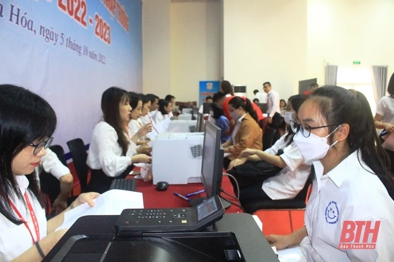 Trường Đại học Y Hà Nội phân hiệu Thanh Hóa đón 199 tân sinh viên