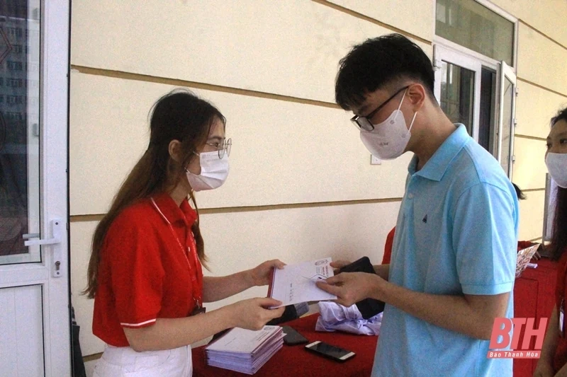 Trường Đại học Y Hà Nội phân hiệu Thanh Hóa đón 199 tân sinh viên
