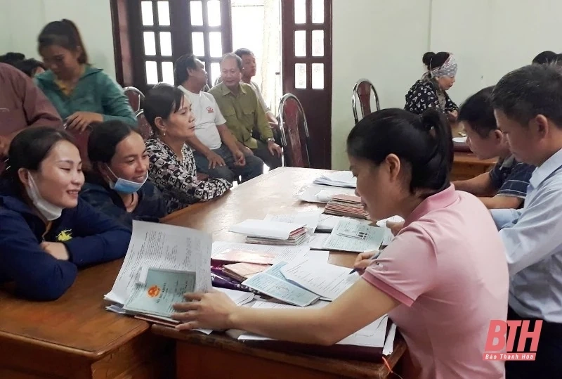 Phường Đông Thọ rà soát đồng bào sinh sống trên sông đi làm ăn xa cần hỗ trợ đất ở, làm nhà
