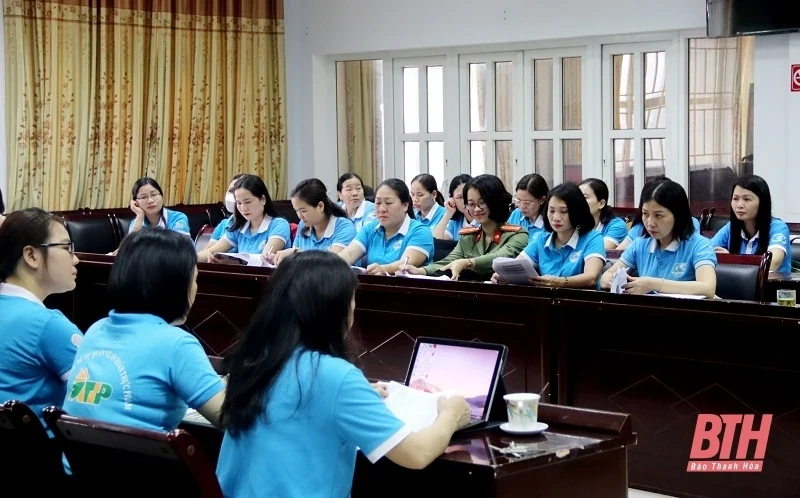 Tập huấn công tác kiểm tra, giám sát, giải quyết khiếu nại, tố cáo và thi hành kỷ luật trong hệ thống Hội LHPN Việt Nam