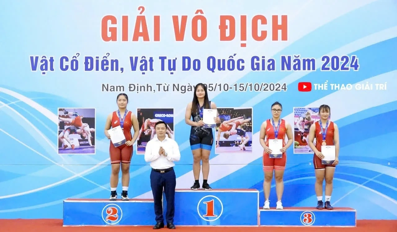 Vật Thanh Hoá giành ngôi thứ Ba toàn đoàn Vật tự do nữ tại giải đấu quan trọng nhất năm 2024