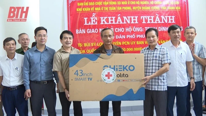 Quảng Xương: Khánh thành, bàn giao nhà tình nghĩa cho hộ nghèo