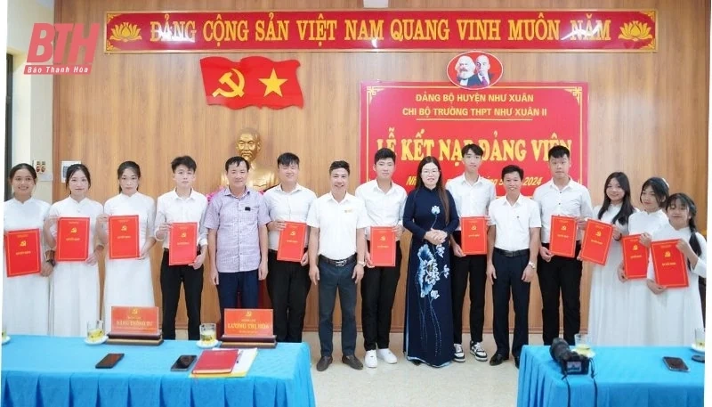 Công tác phát triển đảng viên trong học sinh THPT sau 3 năm thực hiện Chỉ thị số 05 của Ban Thường vụ Tỉnh ủy