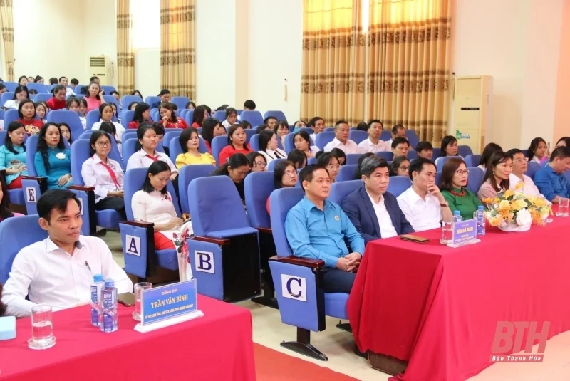 76 tác phẩm đoạt giải Cuộc thi “Thầy cô trong mắt em” năm 2024